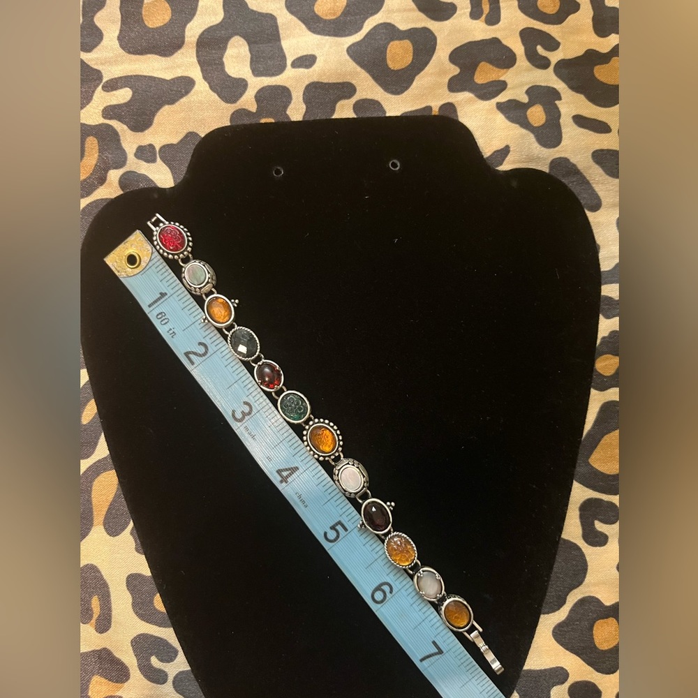 BRACELETS & BANGLES - Picture 3 of 4